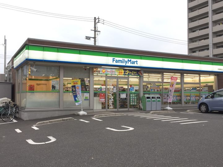 リバーパーク新天町の周辺