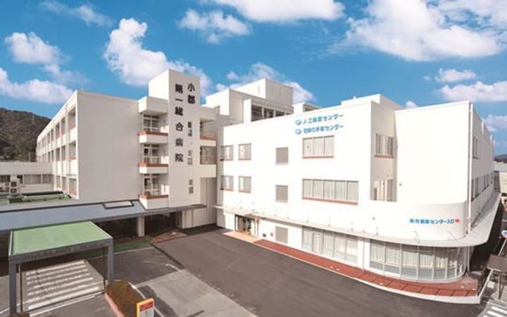 クローリスBの周辺