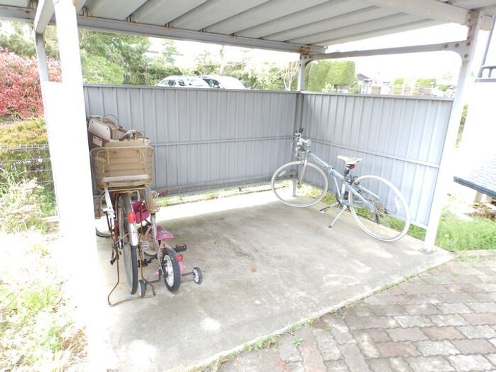 ハイカムール麻美 B棟のその他画像