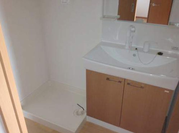 エル・グレイスのその他画像