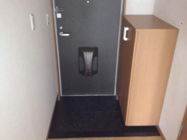 エル・グレイスの玄関