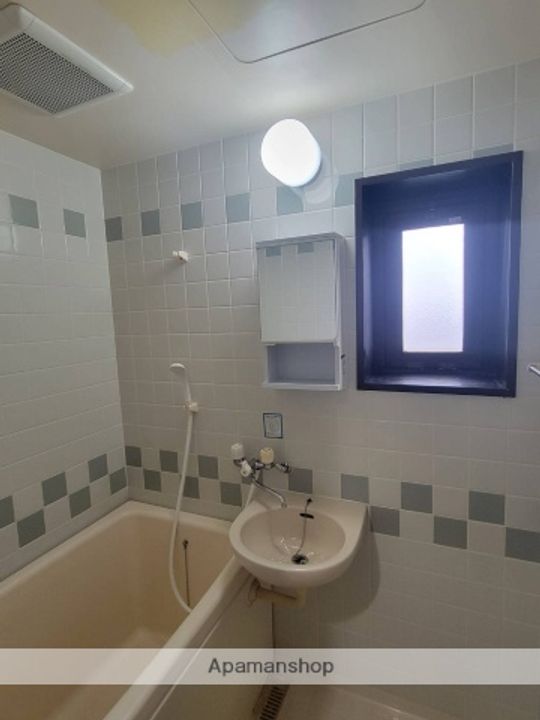 山口県宇部市西小串1丁目の賃貸マンション906の風呂