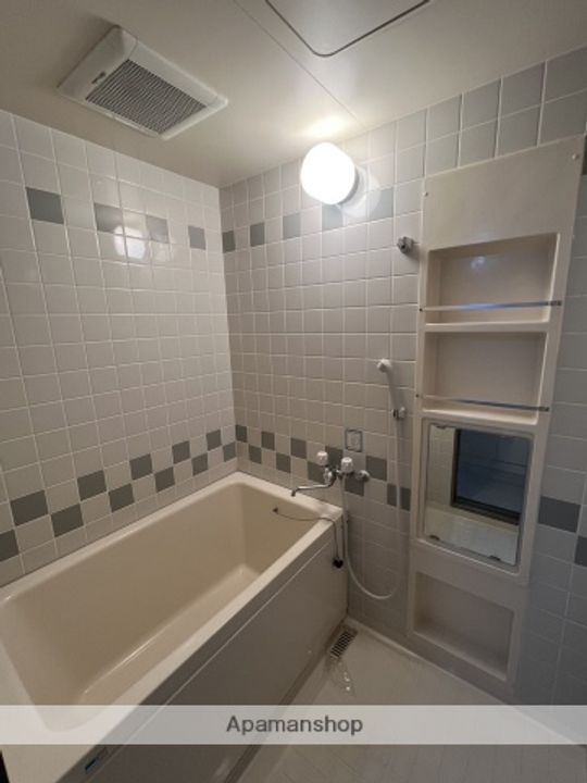 山口県宇部市西小串1丁目の賃貸マンション608の風呂