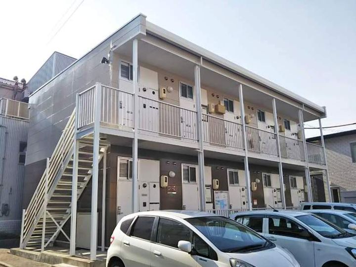 レオパレス宇部新川105の外観