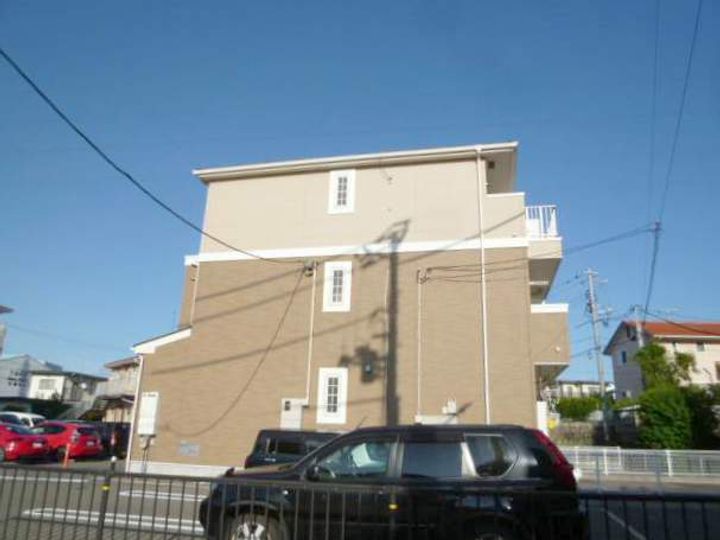 グランドール Bの外観