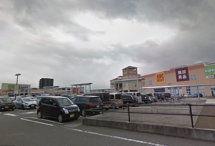 クレール港町の周辺