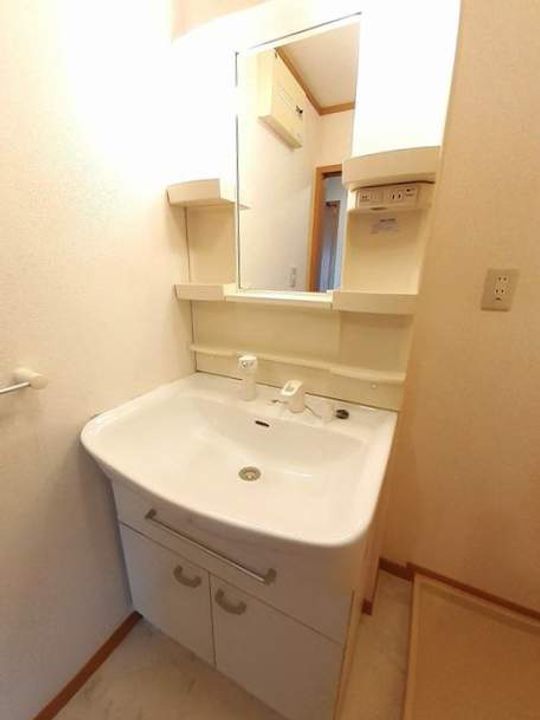 カレッジコート Dのその他画像