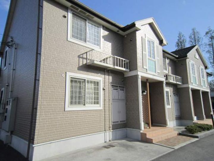 カレッジコート Dの外観