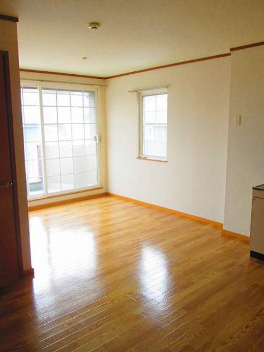 セントラル野原Aの居間