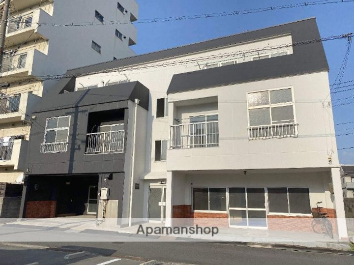 山口県宇部市常盤町2丁目の賃貸アパート302の外観