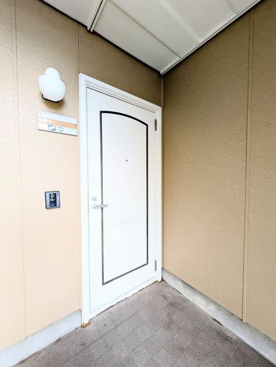 フレグランス恩田の玄関