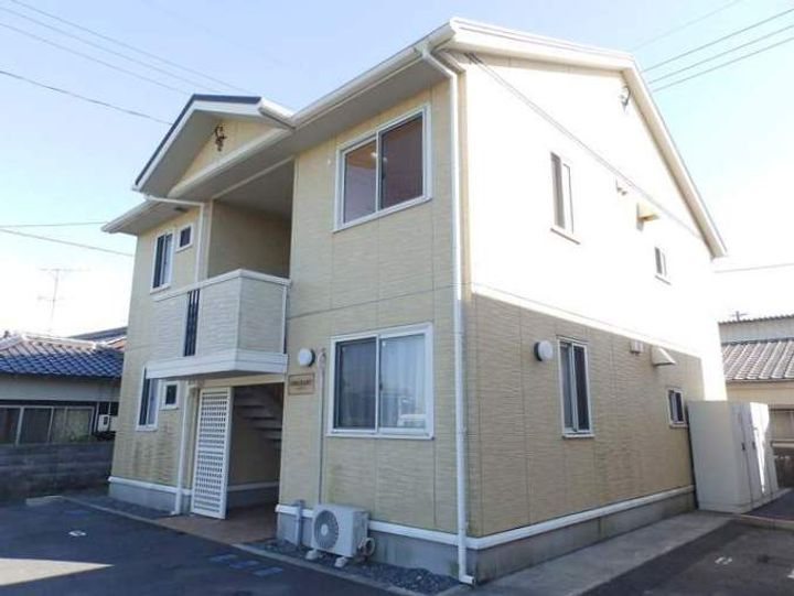 エミグラントの外観