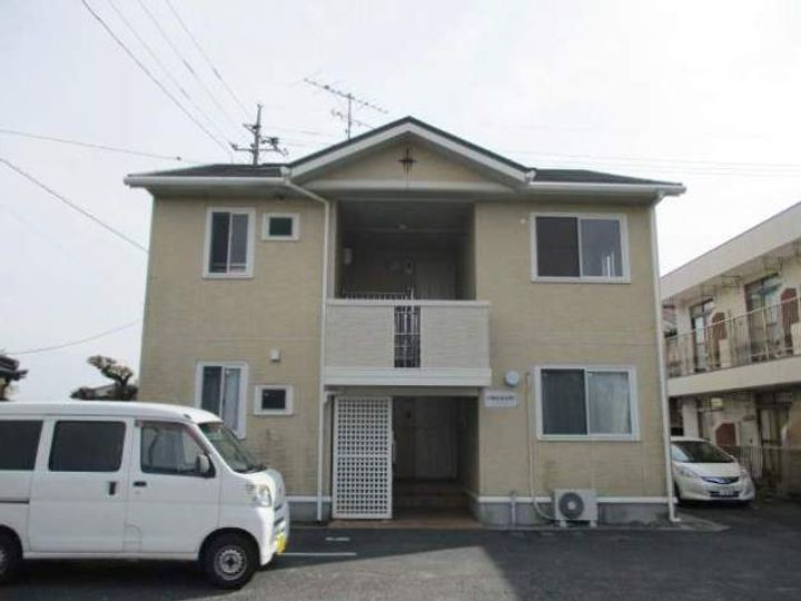 エミグラントの外観