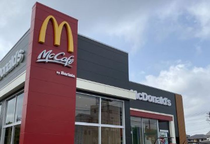 アルカディアインペリアル インペリアルの周辺