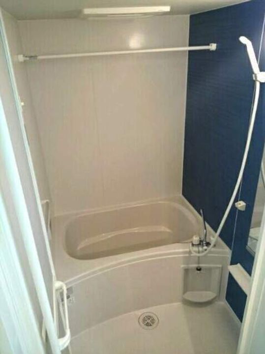 シエン アロザロ Ⅲの風呂