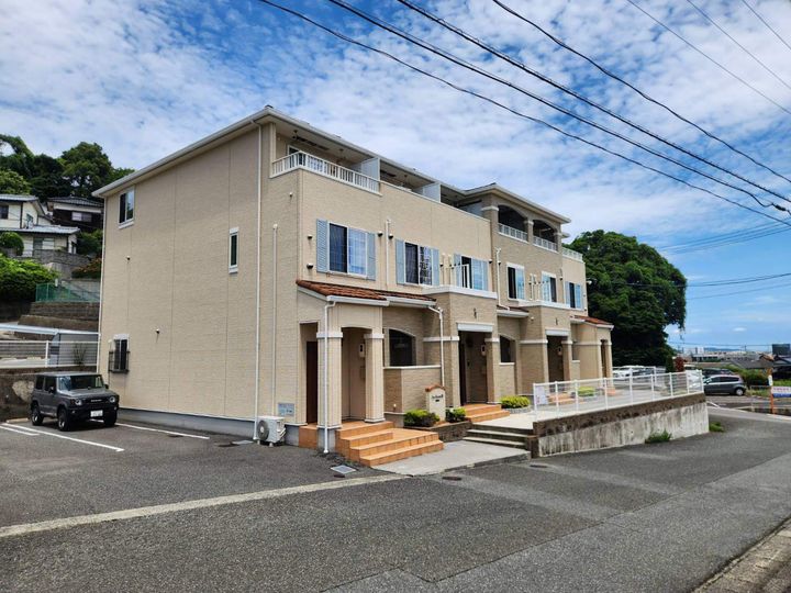 シエン アロザロ Ⅲの外観