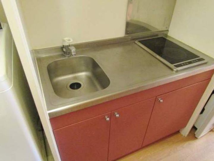 レオパレスマリーンブルー207のキッチン