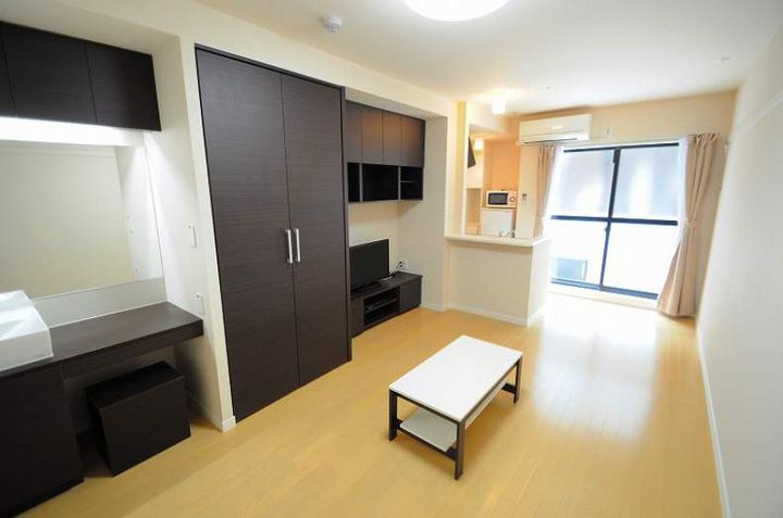 レオネクストマリンCHOFU104の居間