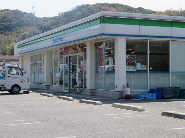 レオパレスシャンテ112の周辺