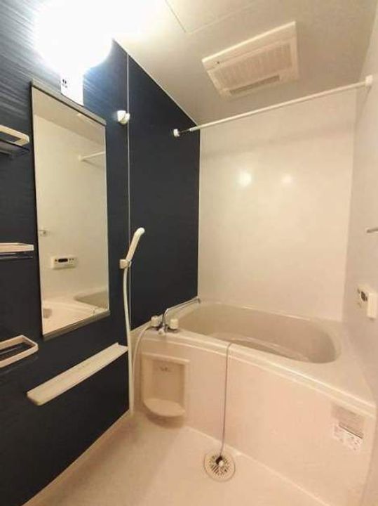 シャトレ 桜3の風呂