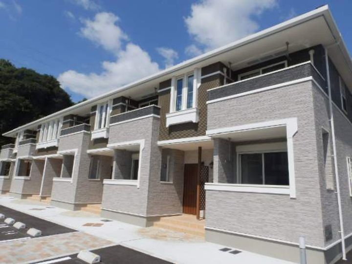 ラウレアBの外観