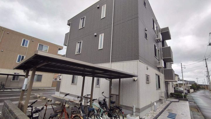 グローリア コートの外観