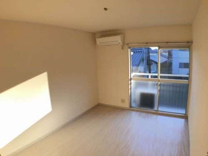 レーヴィンス東長府0203の内装