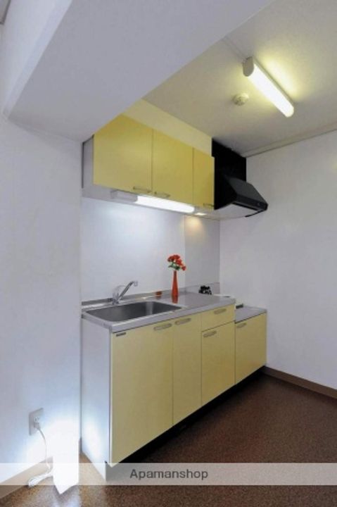 コートハウス下関岬之町303のキッチン