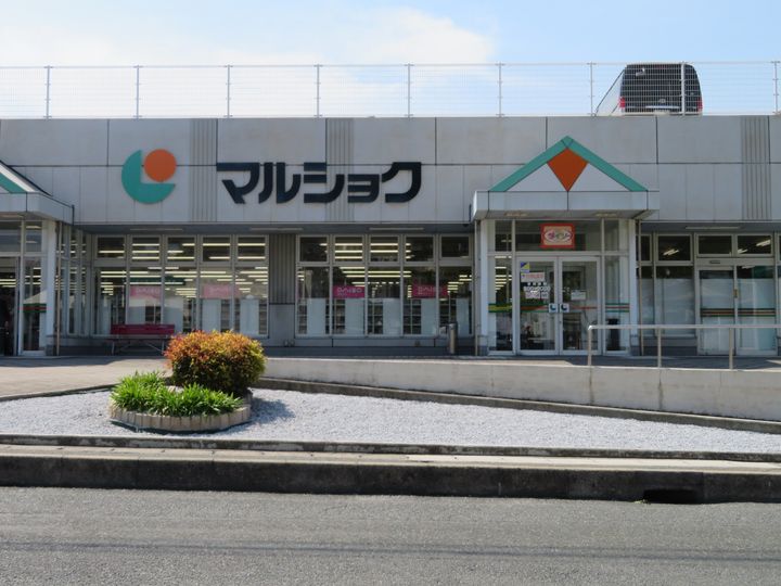 フローレンス Ⅱの周辺