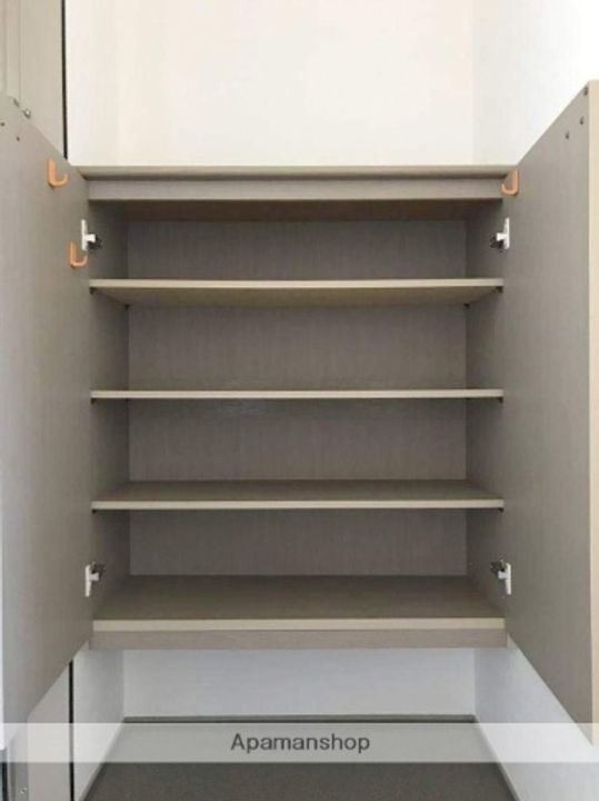 ハーフムーン202の内装