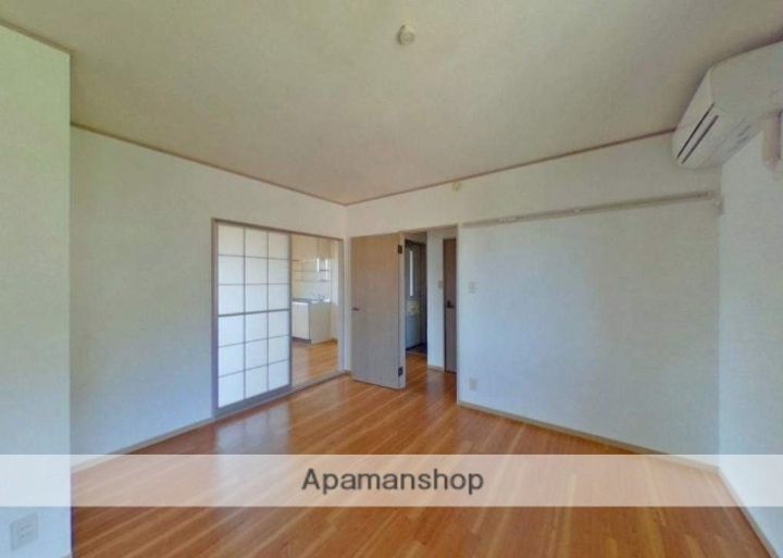 ハーフムーン202の内装