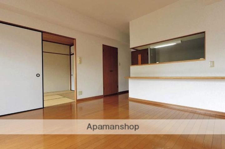 コスモビレッジ安岡403の内装