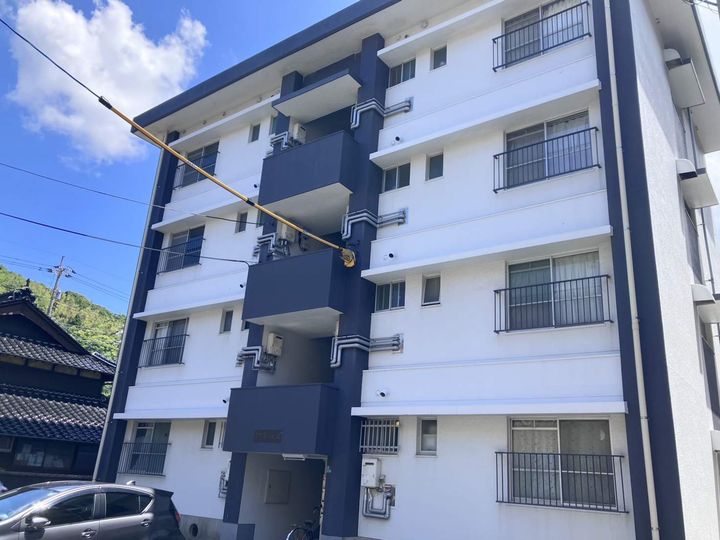 フラワーハイム401の外観