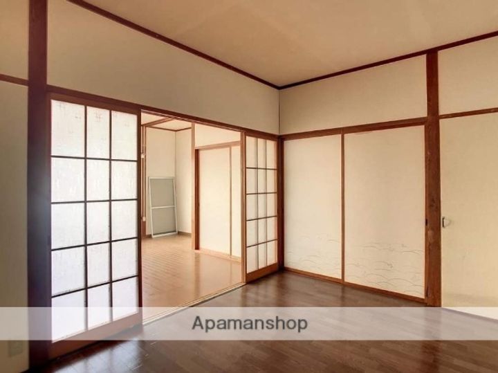 元町アパート205の内装