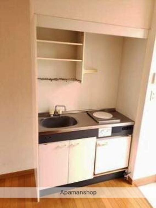 山口県下関市川中豊町7丁目の賃貸アパート201のキッチン