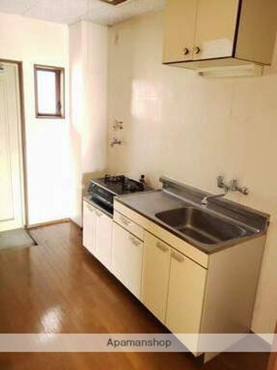 山口県下関市川中豊町7丁目の賃貸アパート205のキッチン