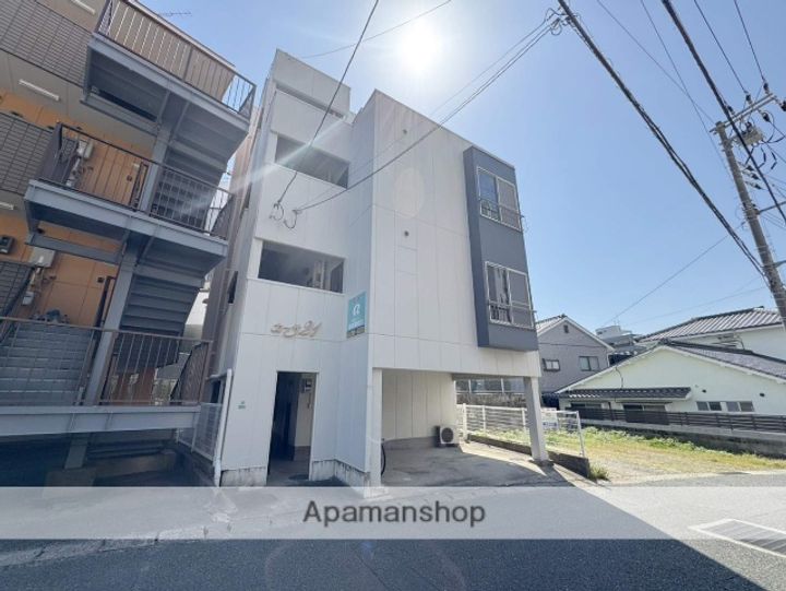 カーサ21101の外観