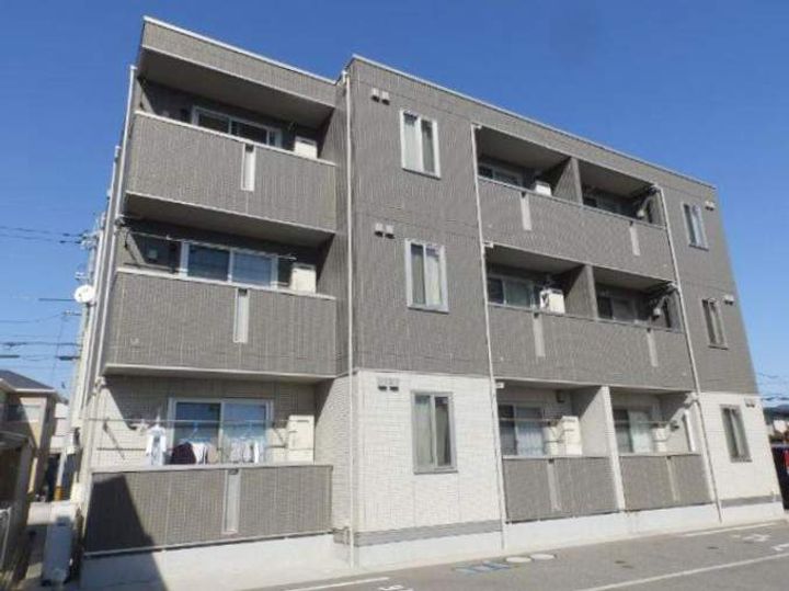 グローリア コートの外観