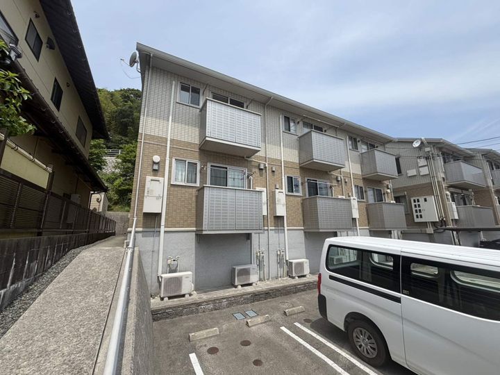 ヴィルセイン椋野 A棟の外観