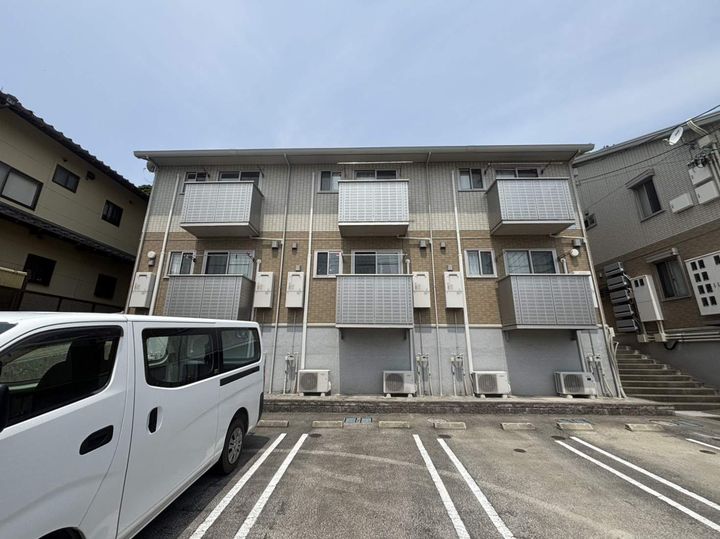 ヴィルセイン椋野 A棟の外観