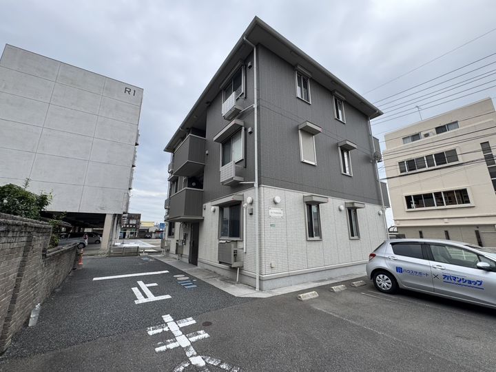 コンフォルト小月の外観