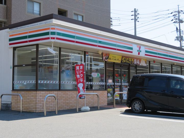 グランシャリオ本町の周辺