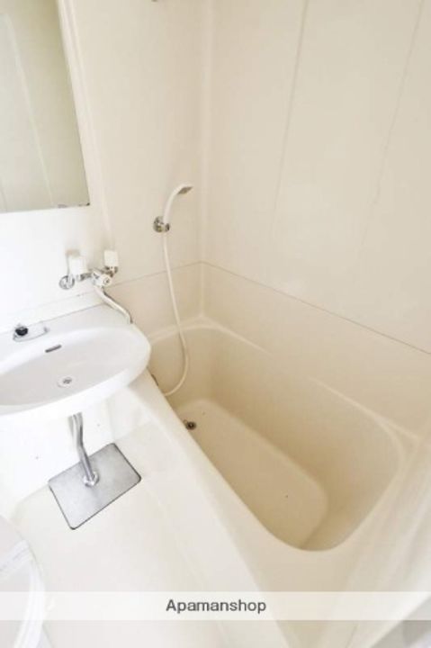 サンハイム朝田305の風呂