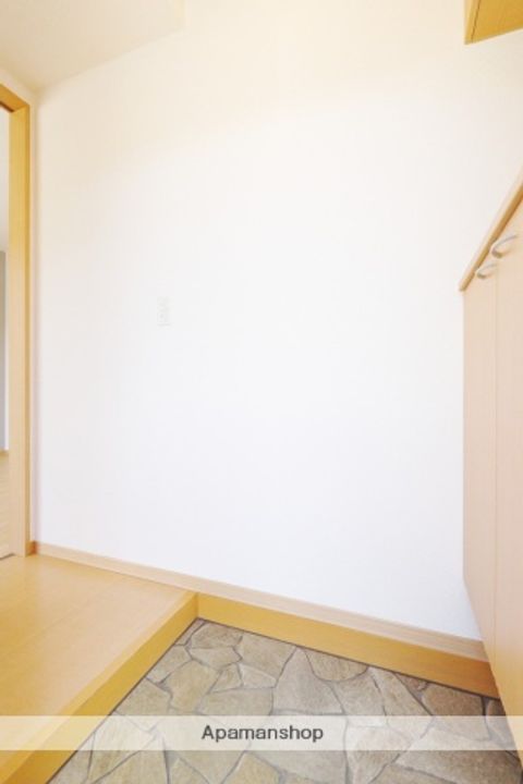 ディアコート弐番館A105の玄関
