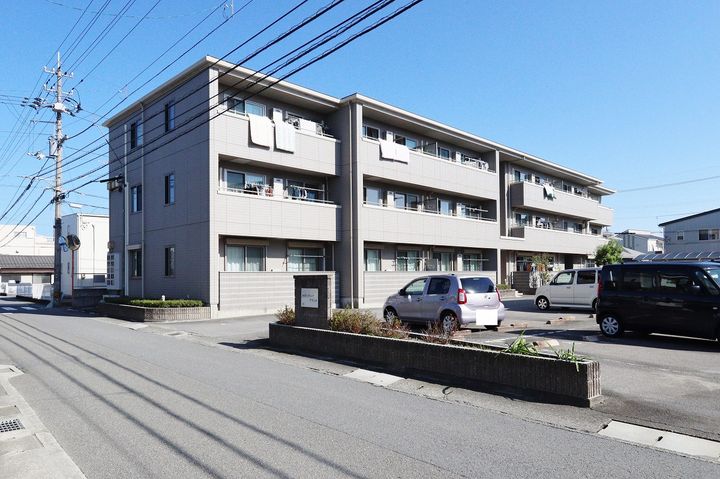 ガーデニアグランの外観