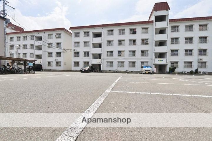 宇野ビル2号の外観