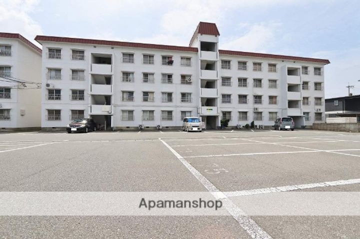 宇野ビル2号の外観