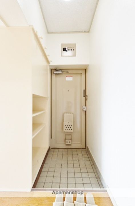 宇野ビル2号の内装