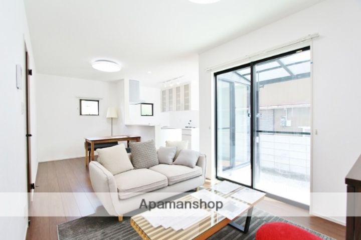 徳島県小松島市小松島町字北浜(一戸建)の賃貸物件戸建ての居間