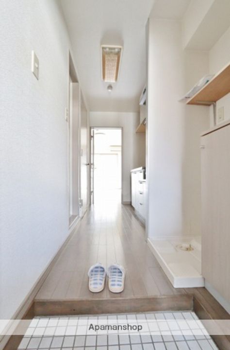 プレジデント吉野本町の玄関